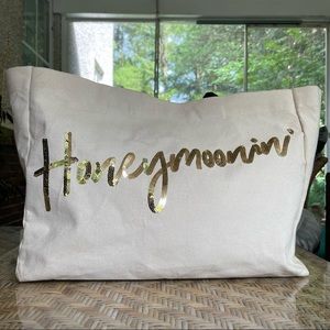 Honeymoon Beach Bag 🏖👜🤍